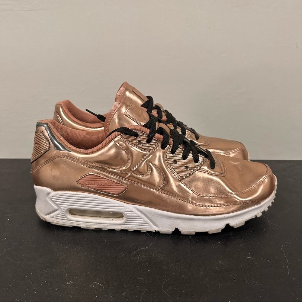 Nike airmax rose gold metallic sz 12.5